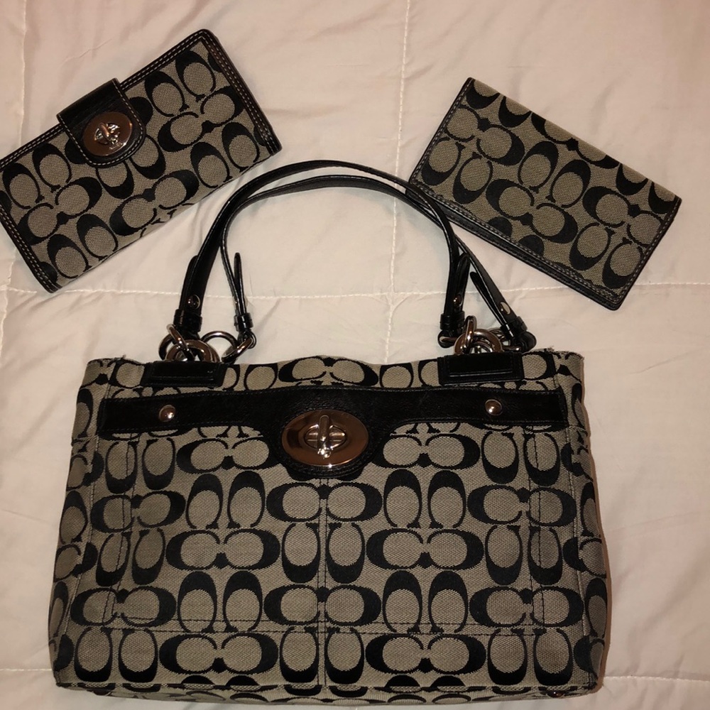 Coach three piece set